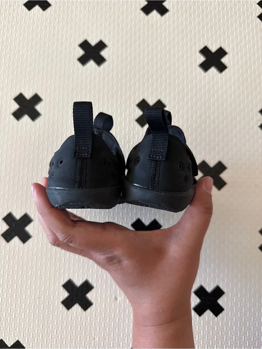 Nike Kids Black sandals Shoes